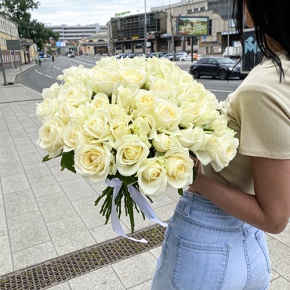 Букет из 51 розы Аваланж (40 см) в Коломне