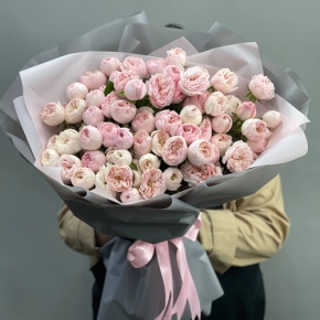 Букет из 25 кустовых роз Мэнсфилд Парк (60 см) в Коломне