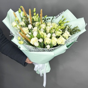 Букет тюльпанов и эустом в Коломне