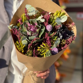 Букет из капса и брассики в Коломне