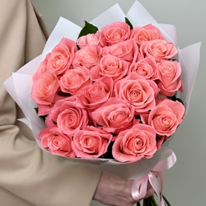 Букет из 21 коралловой розы (60 см) в Коломне