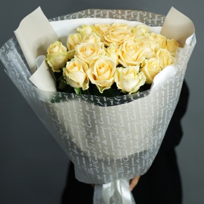 Букет из 19 роз Аваланж (70 см) в Коломне