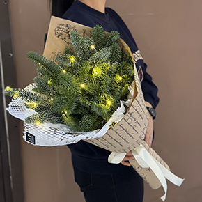 Букет из Нобилиса Новогодняя атмосфера в Коломне