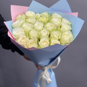 Букет 25 белых роз Кения (50 см) в Коломне