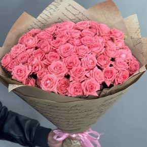 Букет из 15 кустовых коралловых роз (60 см) в Коломне