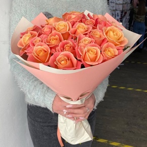 Букет из 21 розы Мисс Пигги ( 50 см ) в Коломне