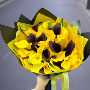 Букет "Лучи" из 29 калл в Коломне