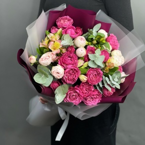 Букет "Мисс Диор" из кустовых пионовидных роз Джульетта, Мэнсфилд парк и альстромерий в Коломне