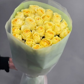 Букет из 25 пионовидных роз Баттеркап (60 см) в Коломне