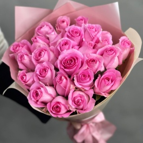 Букет из 25 розовых роз кения (40 см) в Коломне