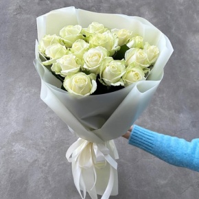 Букет "Умка" из 15 белых роз (50 см) в Коломне