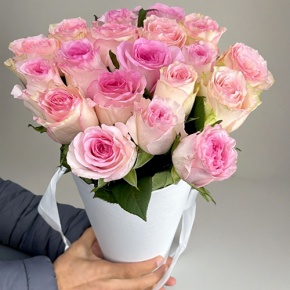 Букет из 21 розы Кения в конусе в Коломне