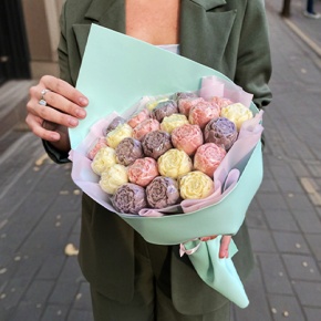 Букет 25 шоколадных пионов в Коломне