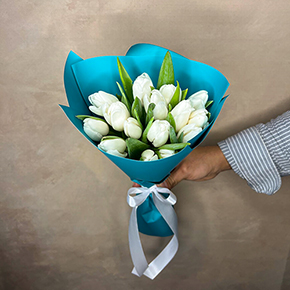 Букет 15 белоснежных тюльпанов в Коломне