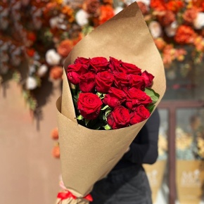 Букет 15 красных роз (80 см) в Коломне