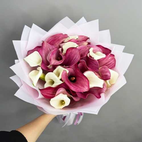 Букет из 25 нежных калл в Коломне