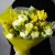 Букет из ранункулюсов и мимозы в Коломне