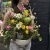Весенняя композиция в кашпо с французскими тюльпанами в Коломне